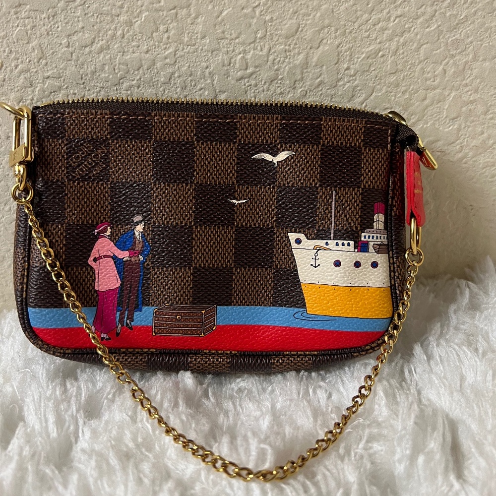Louis Vuitton Damier Ebene Pochette Accessoires Mini